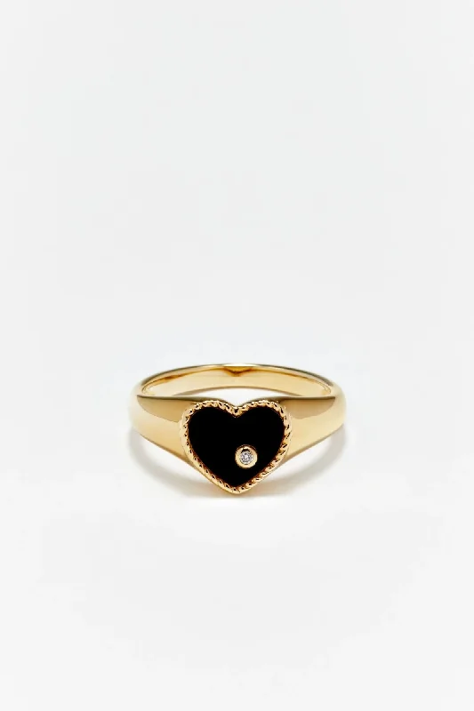 Premium Diamond Jewelry For Unforgettable Moments Baby Chevalière Coeur - Onyx Or Jaune Premium Diamond Jewelry For Unforgettable Moments Baby Chevalière Coeur - Onyx Or Jaune