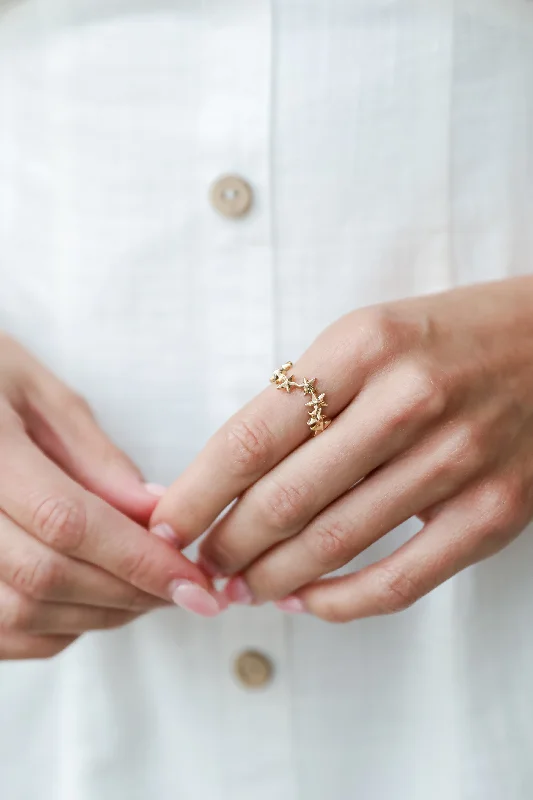 Sparkle In Style With Our Best Jewelry Deals Gabriella Gold Star Ring