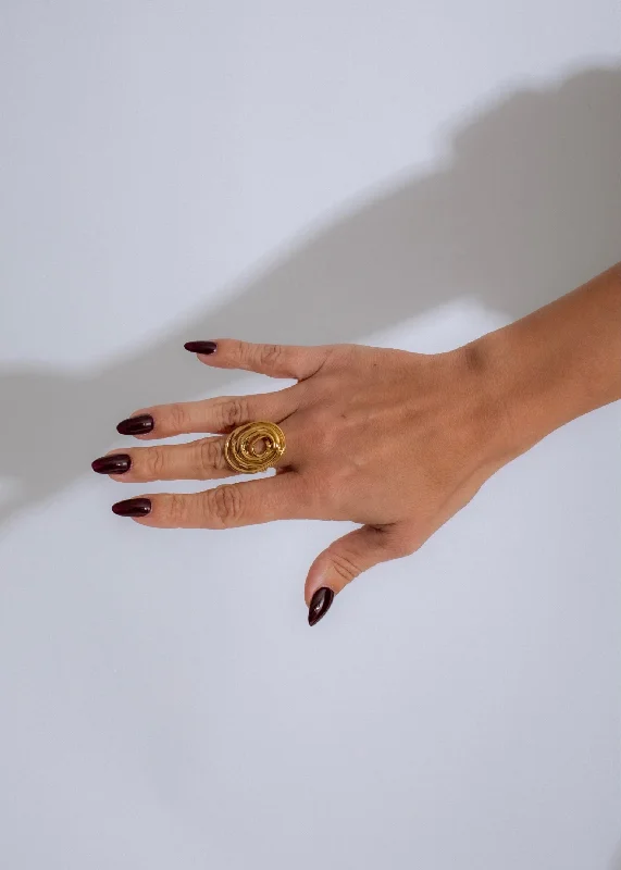 Seasonal Jewelry Sale – Upgrade Your Style Today Orbit Twist Ring Gold
