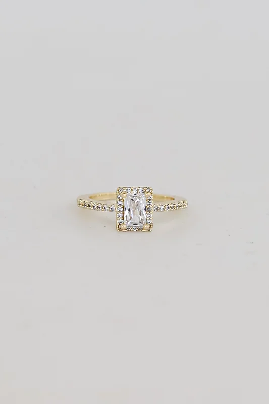 Elegant Jewelry, Exclusive Prices – Shop Now FINAL SALE - Riley Gold Rhinestone Ring
