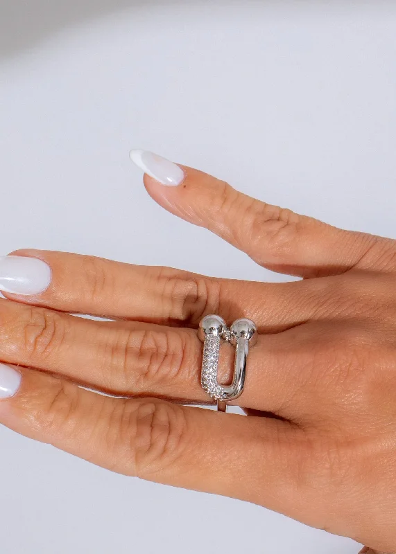 Flash Sale On Stunning Jewelry – Don't Miss Out Subtle Shine Ring Silver
