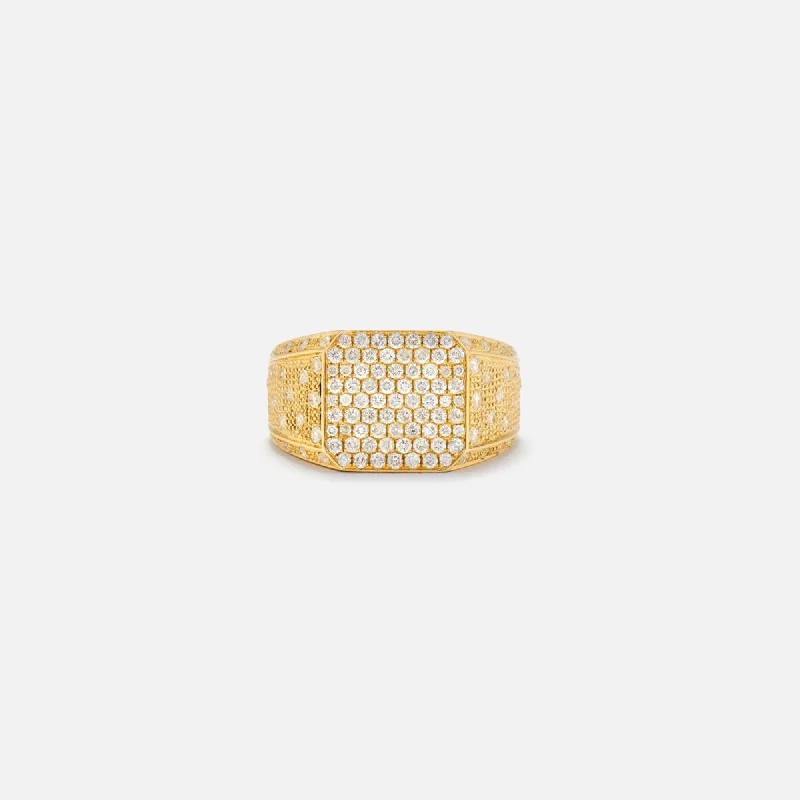 Stunning Statement Jewelry, Unbeatable Discounts Yvonne Leon Mini Chevaliere Princess Diamond Signet Ring - Yellow Gold