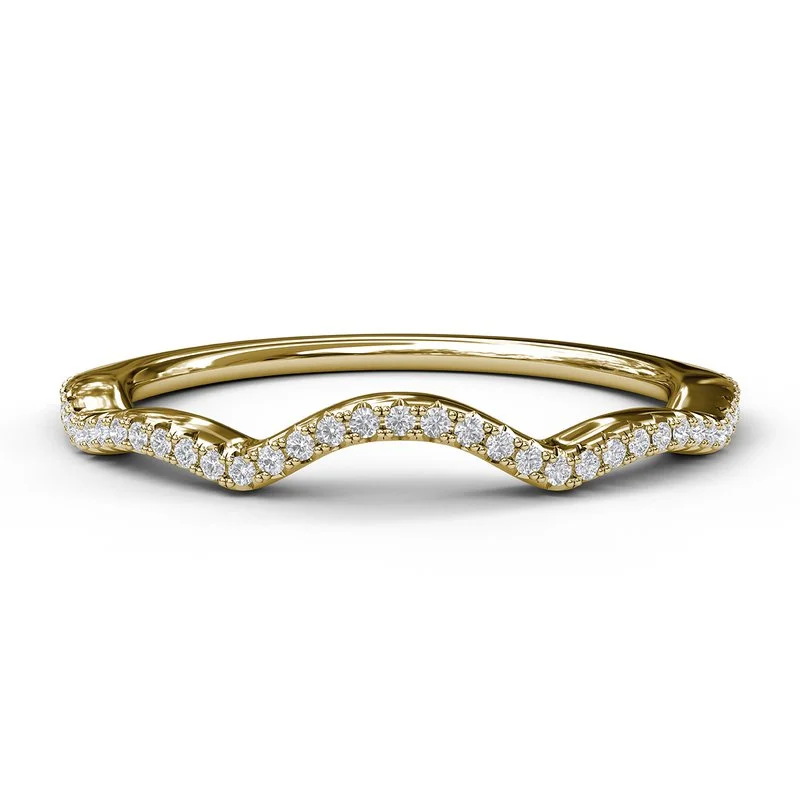 14kt Yellow Gold Diamond Curve Band