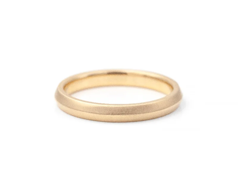 Accessorize For Less – Luxury Jewelry At Affordable Prices Knife Edge Band