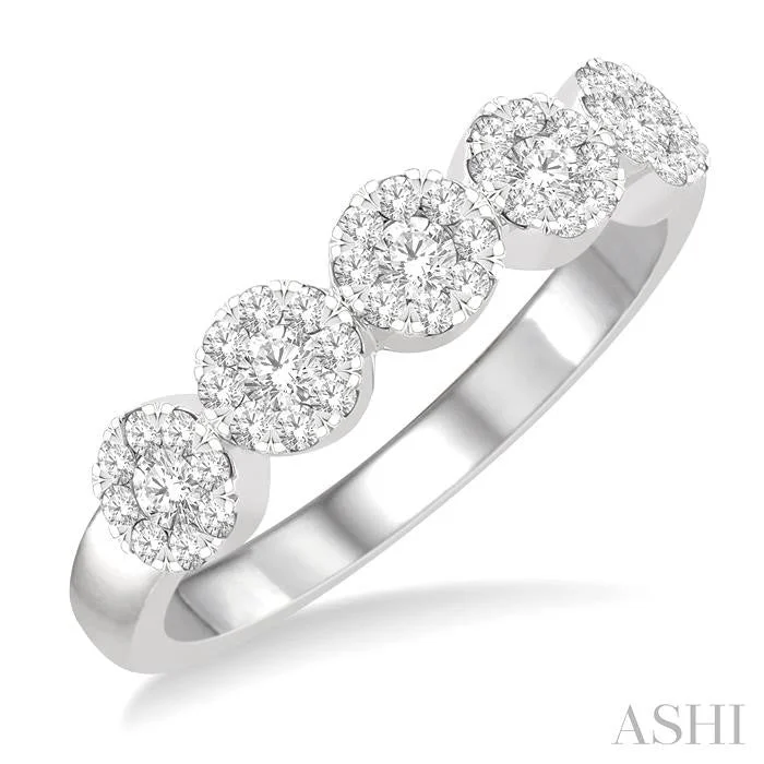 Personalized Jewelry At Special Discount Rates ROUND SHAPE 5 STONE LOVEBRIGHT ESSENTIAL DIAMOND WEDDING BAND