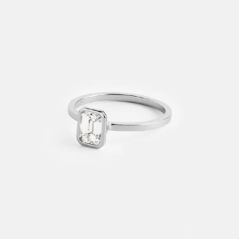 Unmissable Jewelry Sale – Shop Before It's Too Late Mana Ring with 0.82ct Natural Diamond in Platinum