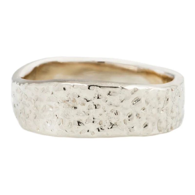 Waterproof Stainless Steel Jewelry For Lasting Beauty White Gold Stingray Band