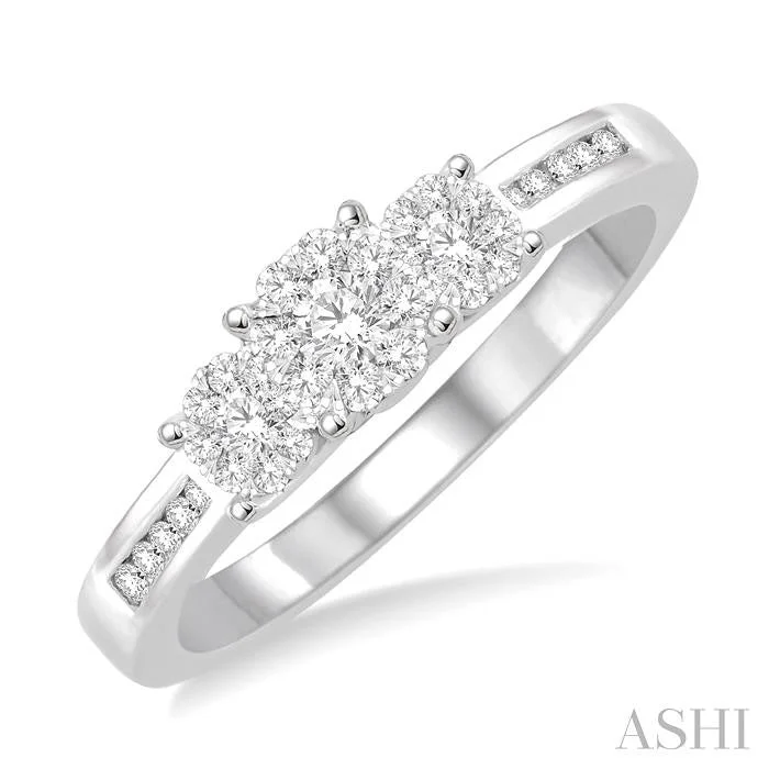 Jewelry Clearance Sale – Final Reductions ROUND SHAPE PAST PRESENT & FUTURE LOVEBRIGHT ESSENTIAL DIAMOND RING