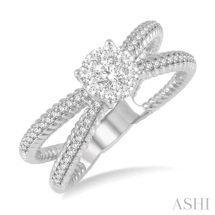 Personalized Jewelry Sale – Unique Pieces At Great Prices ROUND SHAPE LOVEBRIGHT DIAMOND RING