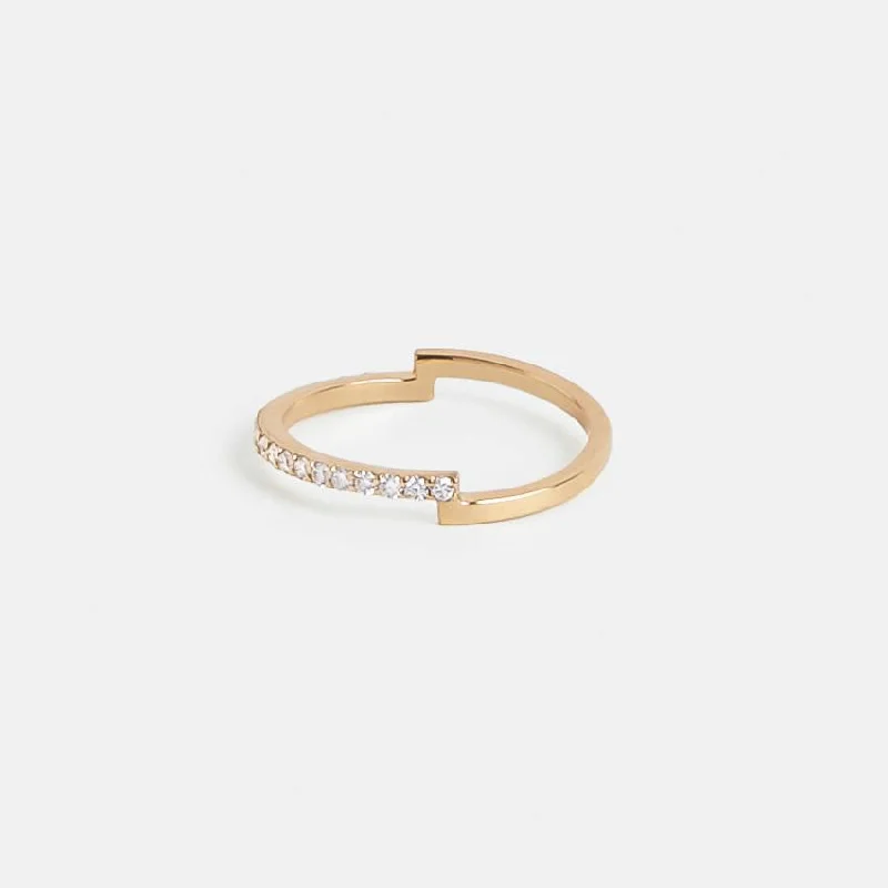 Dazzle With Discounts – Shop Jewelry On Sale Visa Ring