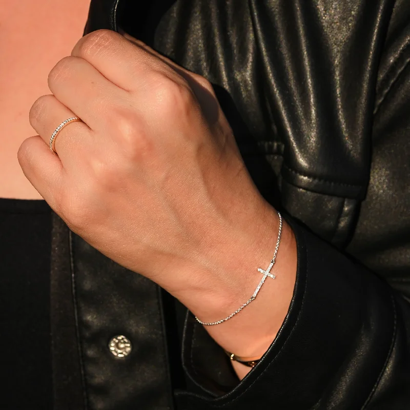 Exclusive Online Discounts On Stylish Jewelry The Petite Diamond Set