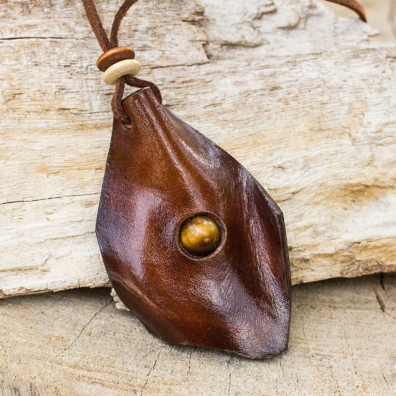 The Perfect Accessory For Less – Jewelry Sale Live Tiger's Eye & Leather Men's Pendant Necklace