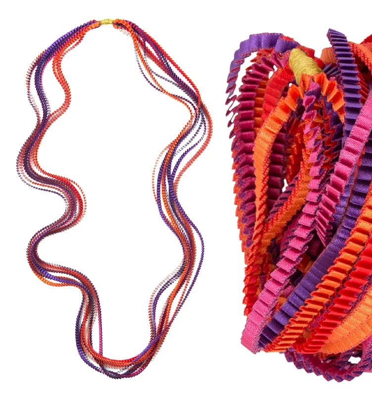 Must-Have Jewelry At Irresistible Discounts Pleated Necklace Red/Purple