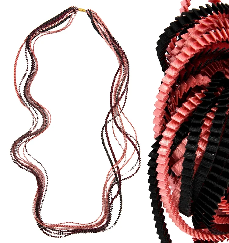 Affordable Glamour – Must-Have Jewelry At Special Rates Pleated Necklace Peach / /Black Affordable Glamour – Must-Have Jewelry At Special Rates Pleated Necklace Peach / /Black