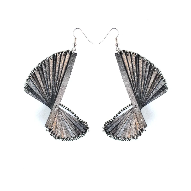 Holiday Jewelry Sale – Perfect Gifts At Great Prices The Balance Earrings in Copper white