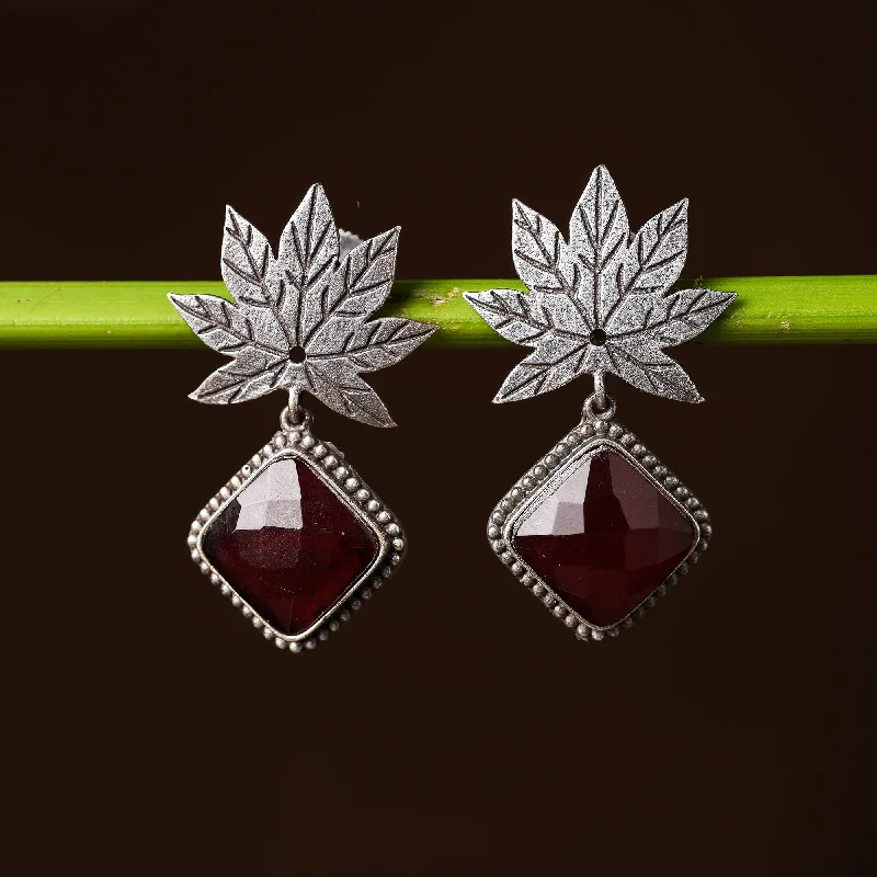 Limited Stock On Premium Jewelry At Low Prices Antique Silver Finish Oxidised Brass Base Stone Work Earrings