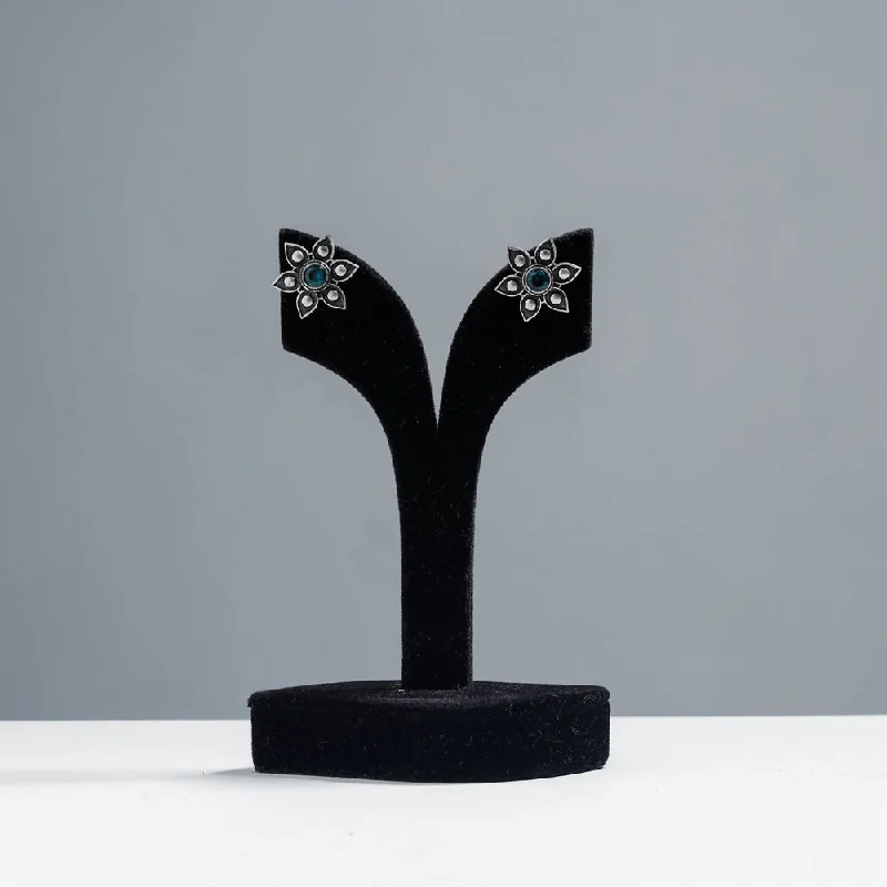 Beautiful Jewelry, Breathtaking Discounts – Hurry In Antique Silver Finish Oxidised Brass Base Earrings