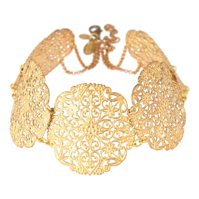 The Perfect Jewelry Piece At The Perfect Price Isabella Collar