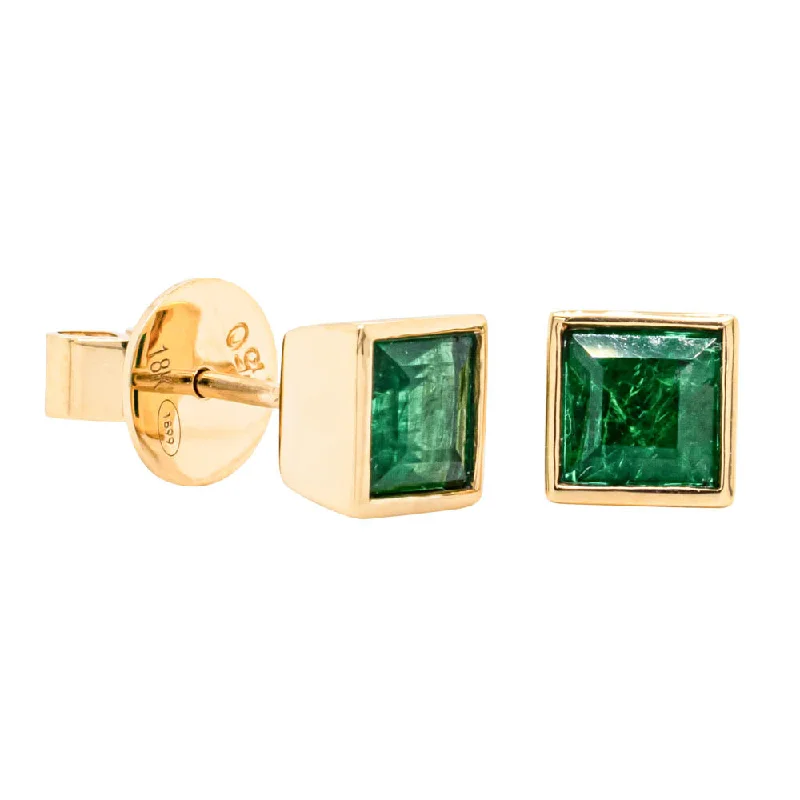 The Biggest Jewelry Sale Of The Year Is Here 18ct Yellow Gold 1.55ct Emerald Stud Earrings