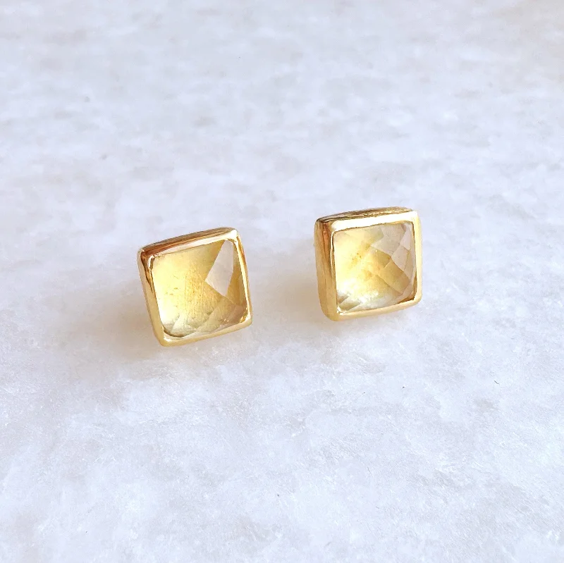 Affordable Glamour – Must-Have Jewelry At Special Rates Square Gold Stone Stud Earrings: Citrine