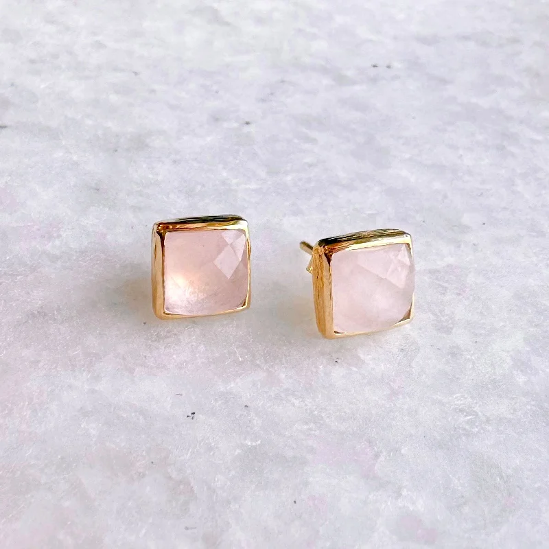 Luxury Handcrafted Jewelry For Elegant Looks Square Gold Stone Stud Earrings: Rose quartz