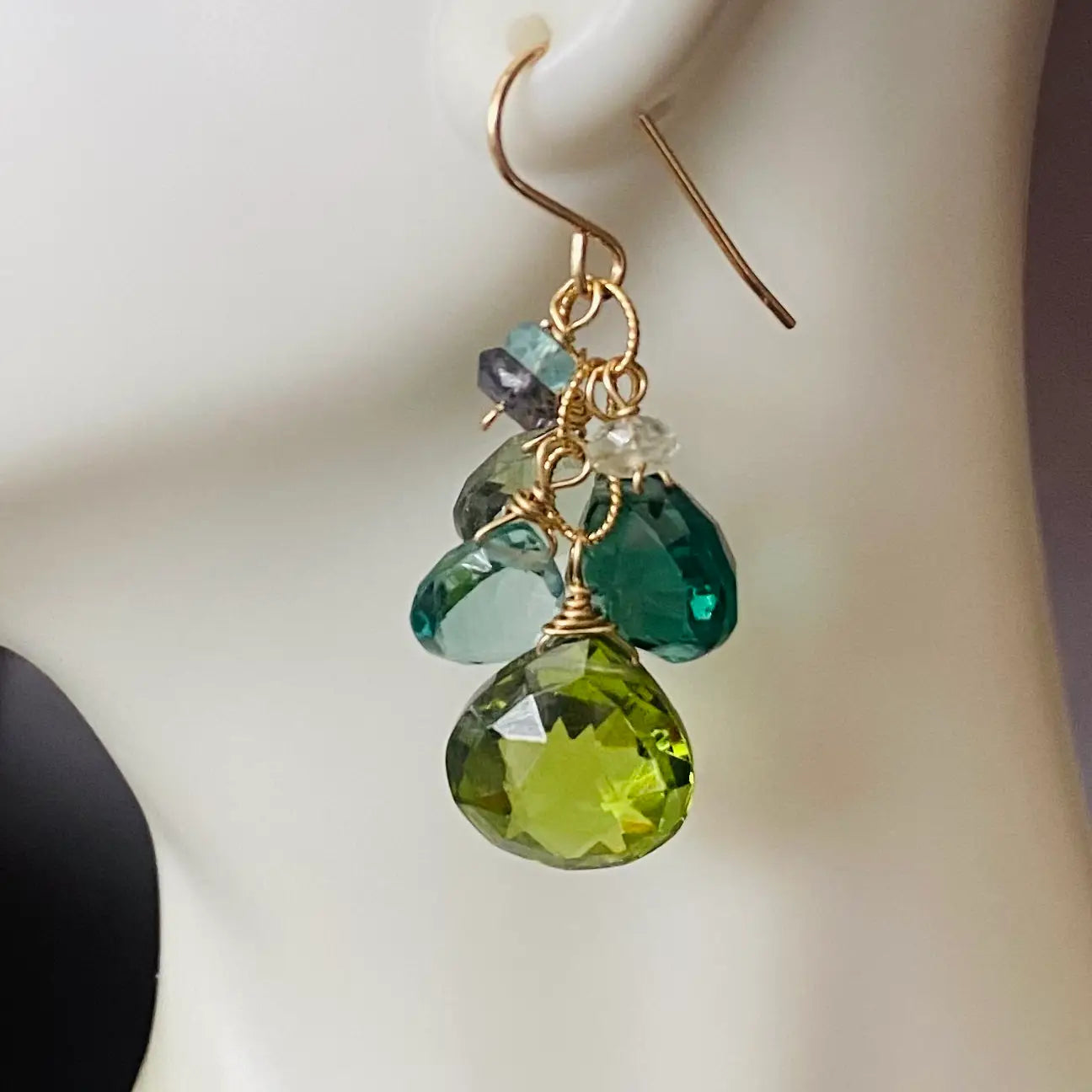 Elegant Designs, Unbeatable Discounts – Shop Jewelry Now TL JJB Large Peridot Cluster Earrings Elegant Designs, Unbeatable Discounts – Shop Jewelry Now TL JJB Large Peridot Cluster Earrings