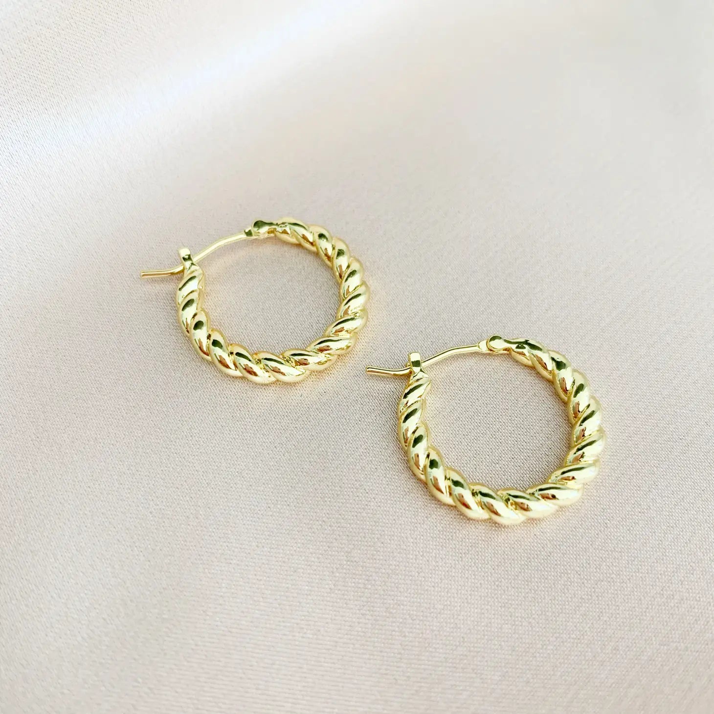 Dazzle With Discounts – Shop Jewelry On Sale TL JTBC Day Hoops