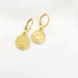 Seasonal Jewelry Sale – Upgrade Your Collection TL JTBC Smile Huggie Earring