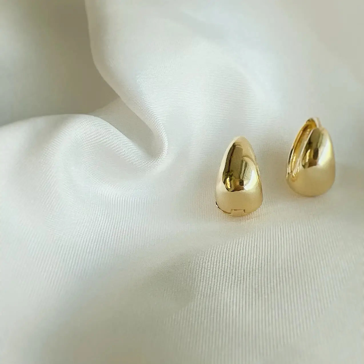 Unique Jewelry For Less – Shop The Sale Now TL JTBC Teardrop Huggie Hoops