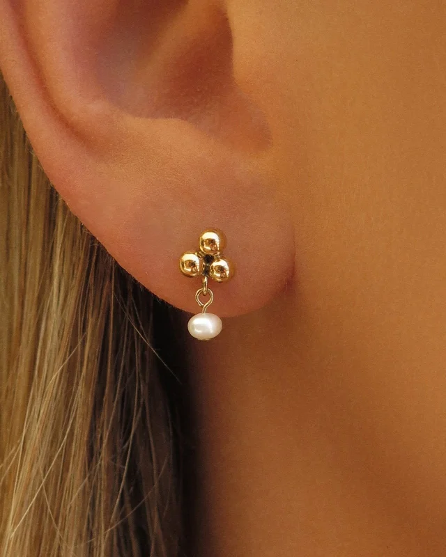 Sparkle On A Budget – Fine Jewelry For Less Trinity Mini Freshwater Pearl Stud Earrings