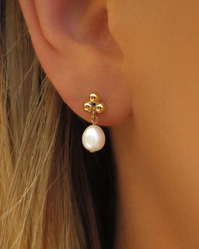 Jewelry Clearance – Final Chance To Save Big Trinity Teardrop Freshwater Pearl Stud Earrings