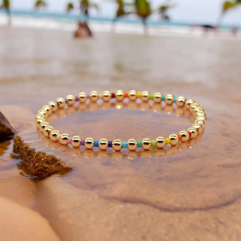 Delicate Crystal Jewelry For Sophisticated Charm COLOR WAVE - 18k Gold and Delica Accent Bracelet