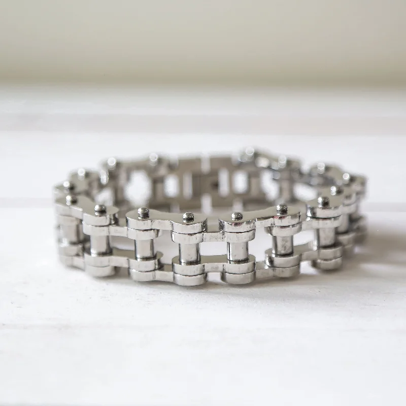 Upgrade Your Jewelry Collection For Less FAT BOY - Men's Chain Bracelet - Thick