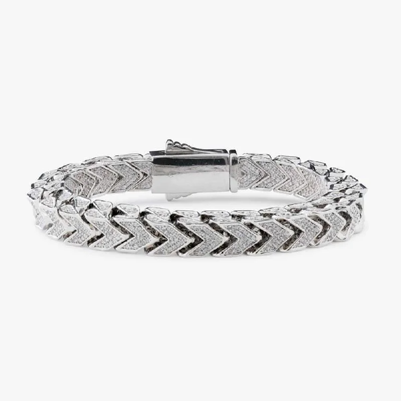 Limited-Time Offer On Elegant Jewelry Pieces Moissanite Arrow Link Bracelet