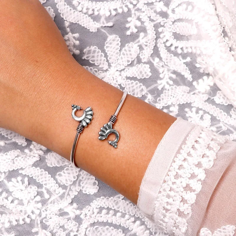 Exclusive Jewelry Bundles At Discounted Prices Shyla Peacock Silver Oxidized Bracelet