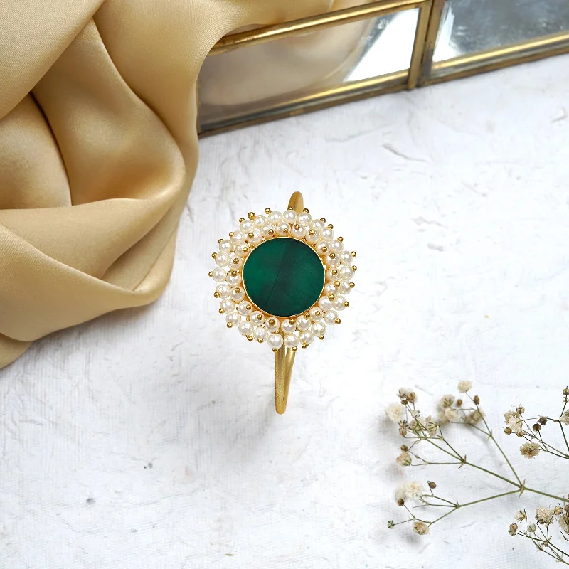 Elevate Your Outfit With Discounted Statement Jewelry Teejh Aasita Green Studded Pearl Bracelet