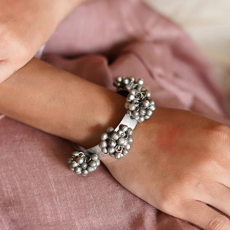 Unique Jewelry Designs Now At Discounted Rates Teejh Chandhini Silver Oxidised Ghungroo Bracelet