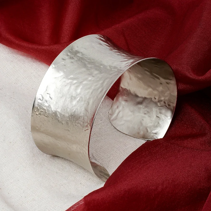 Unlock Unbeatable Jewelry Deals Before They’Re Gone Teejh Darsala Silver Oxidised Cuff Bracelet
