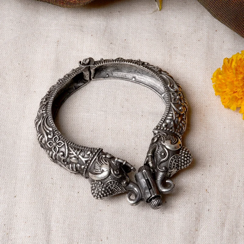 Make Every Moment Shine – Jewelry Discounts Available Teejh Meher Silver Oxidised Bangle
