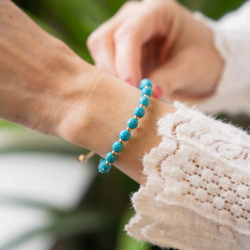 Limited-Time Offer On Elegant Jewelry Pieces TURQUOISE GOLD - 18K Beaded Accent Bracelet