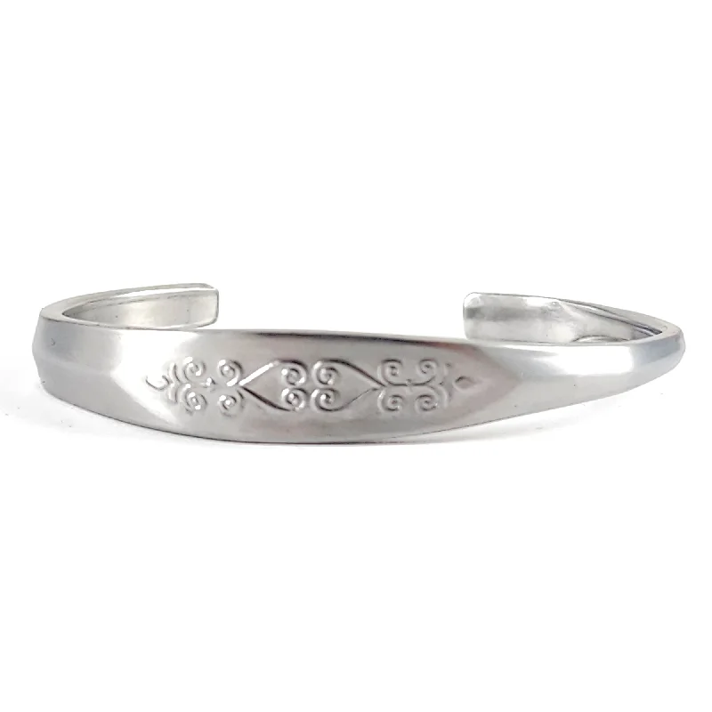 Sparkle In Style With Our Best Jewelry Deals Vintage Montreaux Stainless Steel Spoon Cuff Bracelet