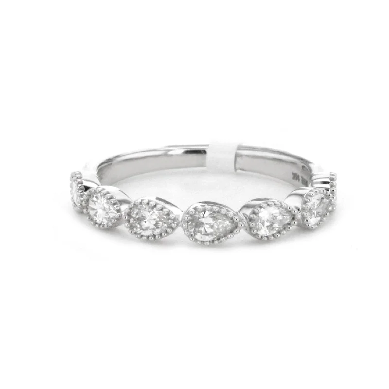 Discounted Luxury Jewelry – Shine Without The Splurge 0.70 ctw Diamond Band