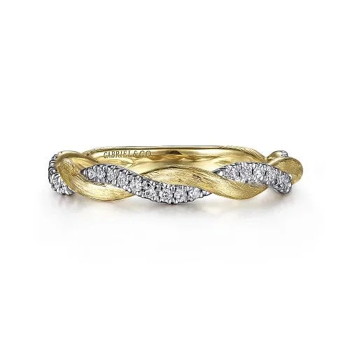 Luxury Jewelry Sale – Elegant Styles At Unbeatable Prices 14K Yellow Gold Twisted Diamond Stackable Ring