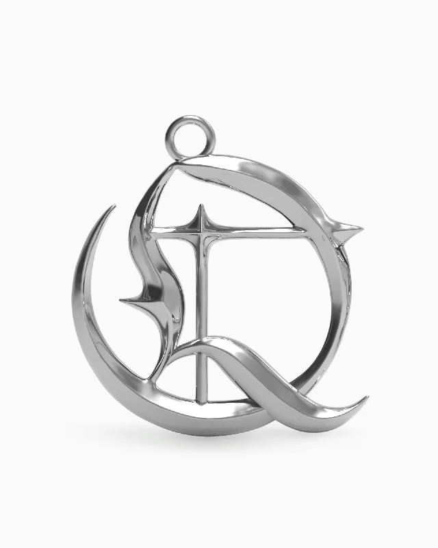 Discounted Jewelry For A Glamorous Look Blackletter Charms - Q