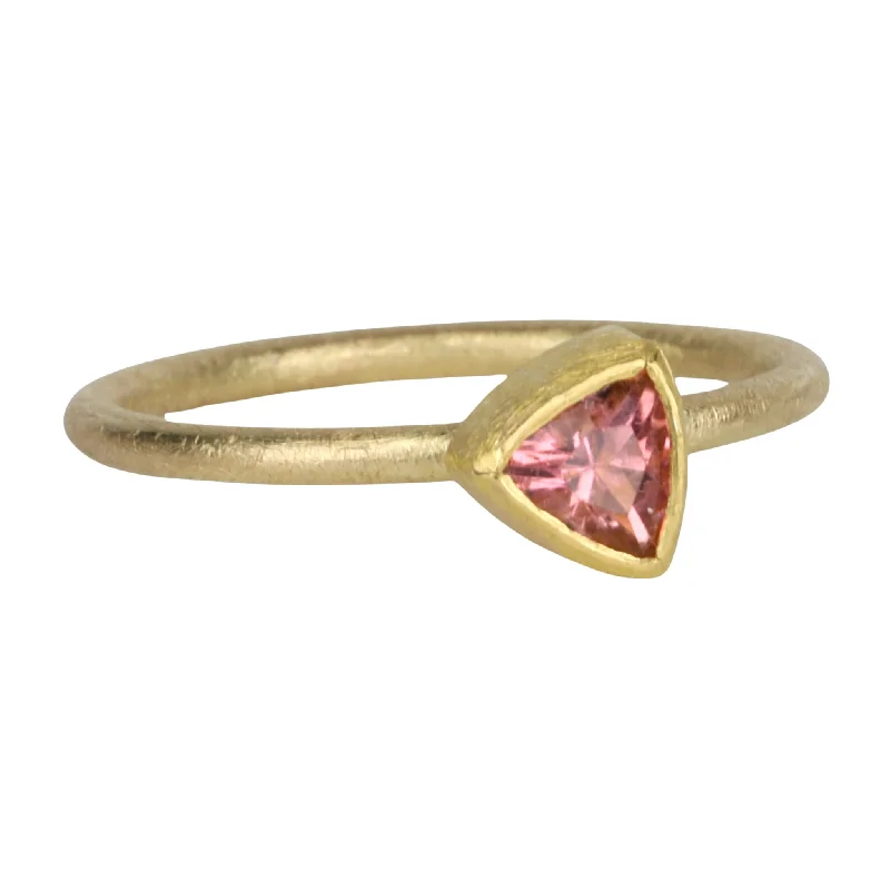 Sparkle On A Budget – Fine Jewelry For Less 18 & 22K Gold Bezel-Set Trillion Pink Tourmaline Ring