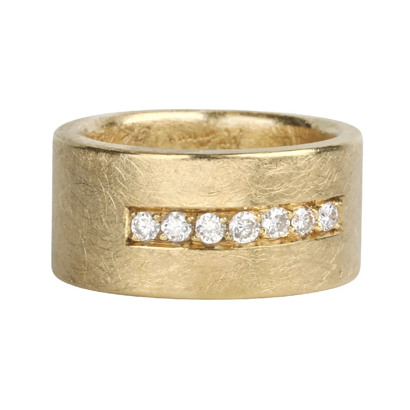 Best Jewelry Sale Prices – Limited-Time Offer 18K Gold Heavyweight Ring with 7 Diamonds