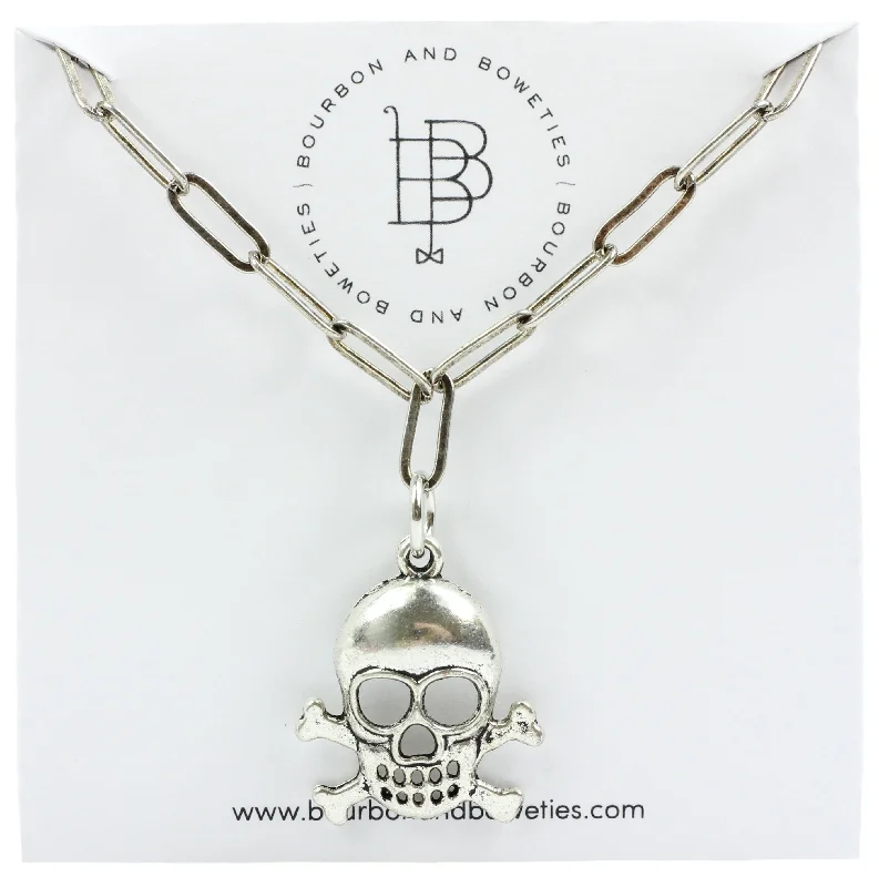 Fashion-Forward Geometric Jewelry For Contemporary Style Silver Skull Necklace