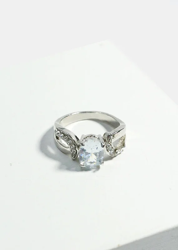 Silver Oval