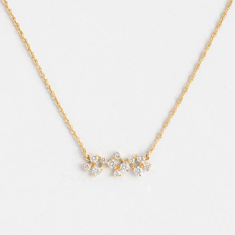 Flash Sale On Exquisite Jewelry – Don't Miss Out Tinsel Necklace - In Stock